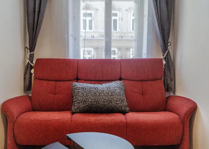 Cozy 3br Near Wiener Stadthalle Appartement