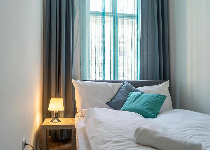 Appartement Cozy 3br Near Wiener Stadthalle *